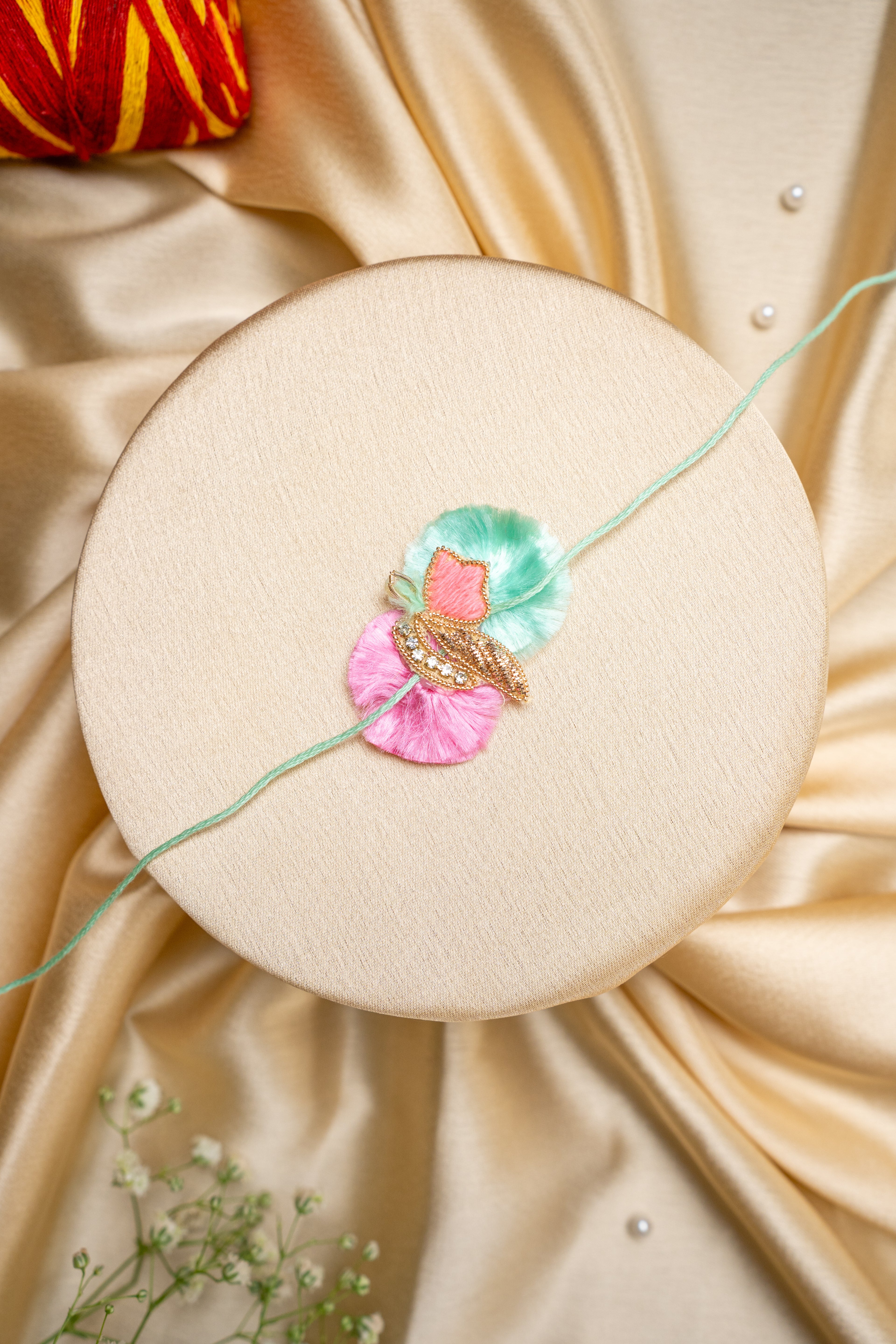 Pastel traditional rakhi