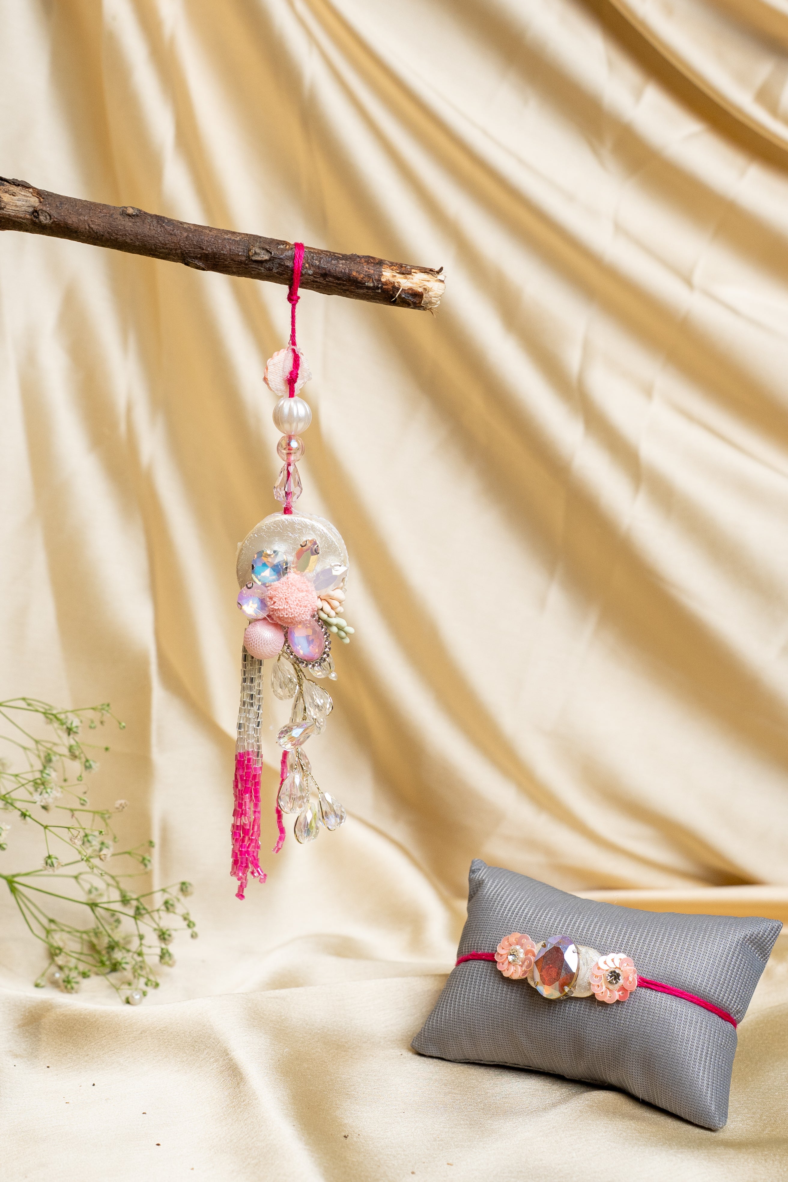 Designer stud rakhi set