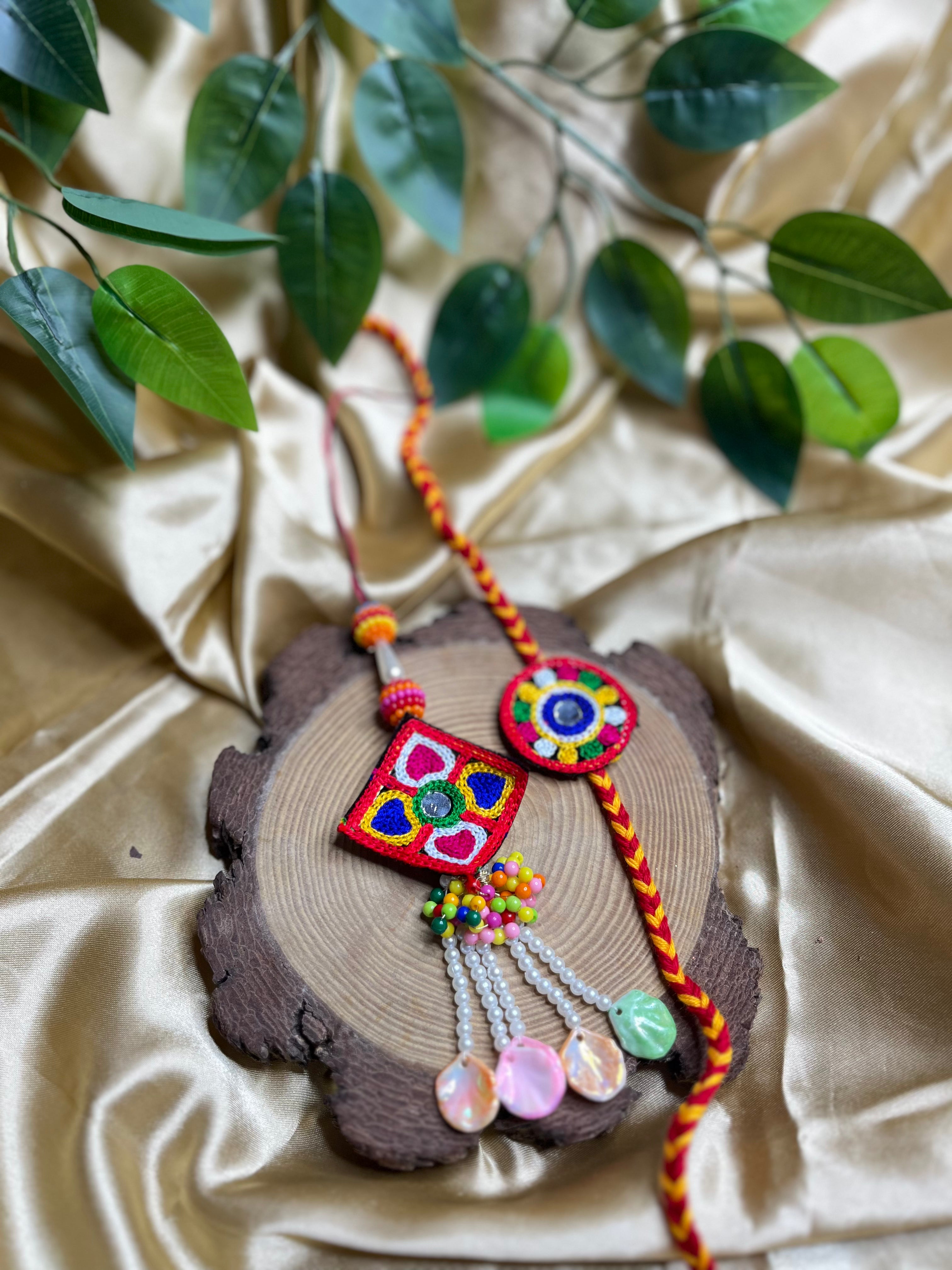 Heavy gujrati mirror work set