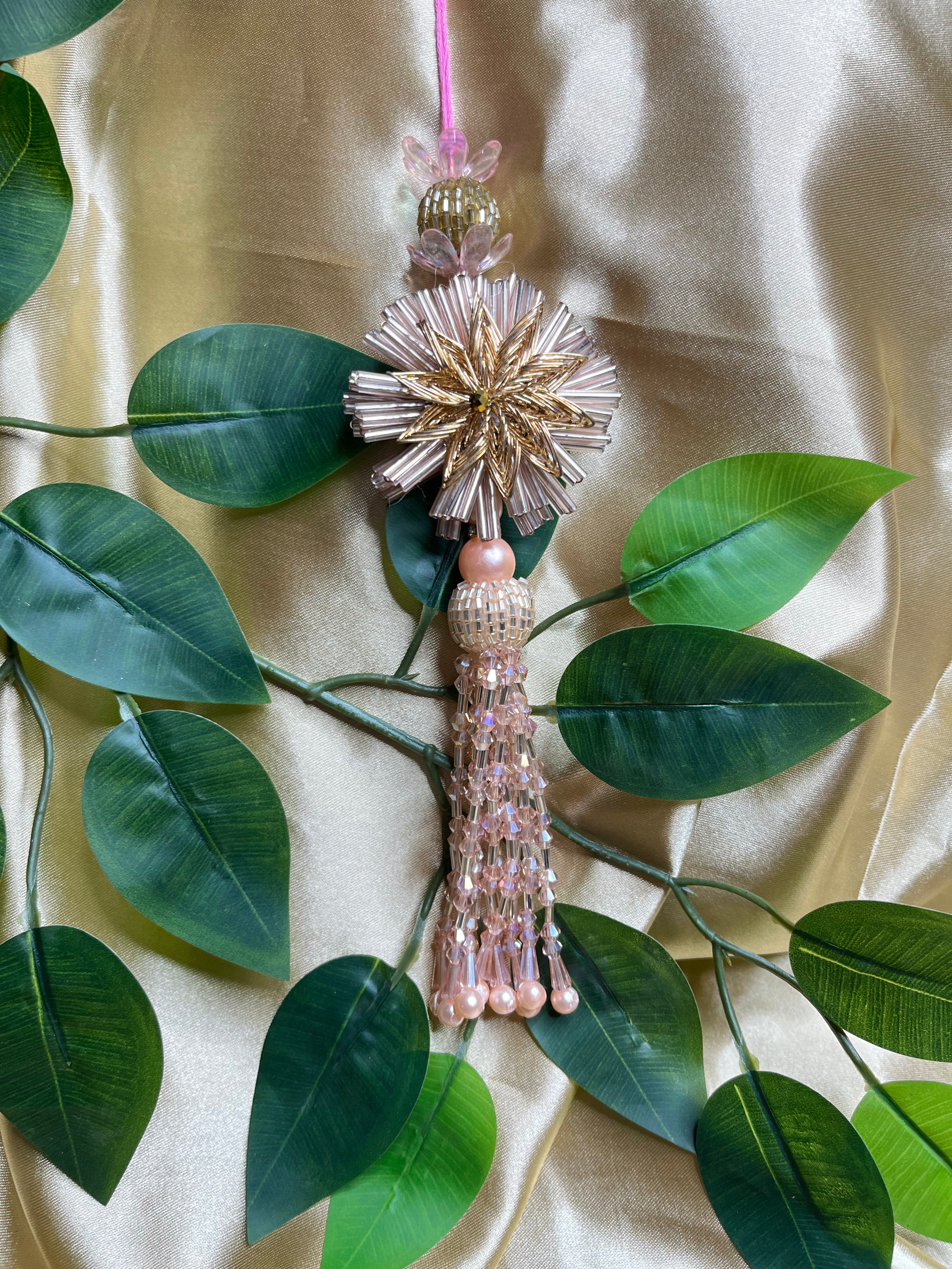 BROOCH LUMBA
